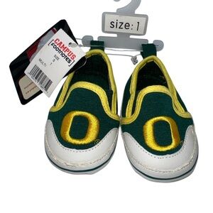 Oregon Ducks Baby Crib Shoes